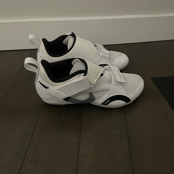 Nike Superrep. Look delta clip compatible - Picture 1 of 1